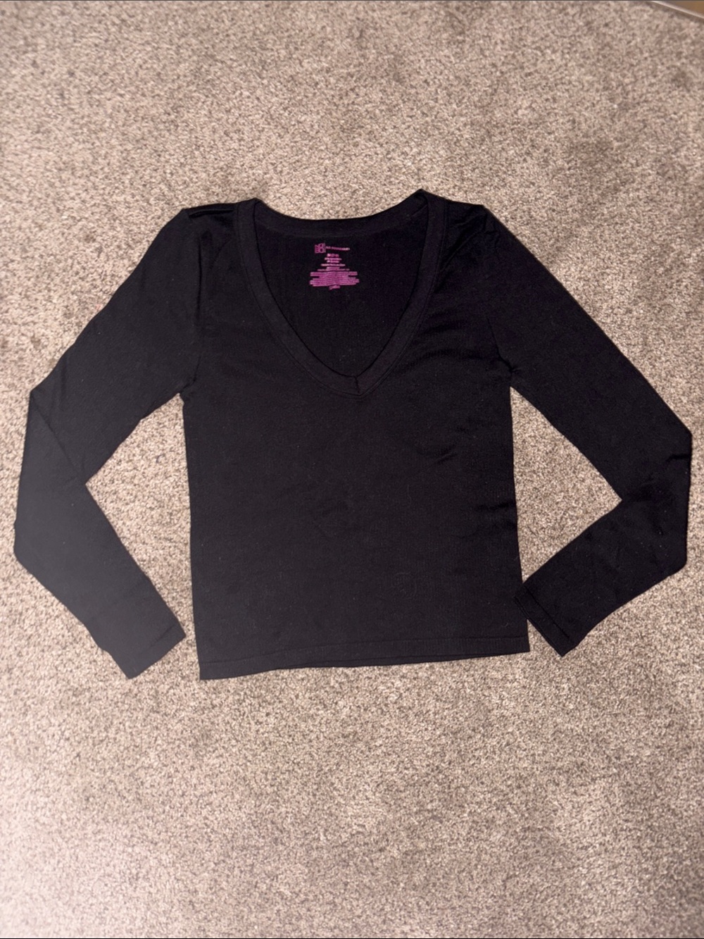 Black Ribbed V‑Neck Long Sleeve Top